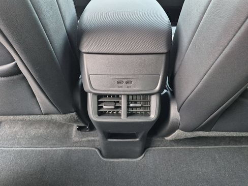 Certified 2026 Chevrolet Equinox LT w/ Convenience Package II AWD/4WD image 21