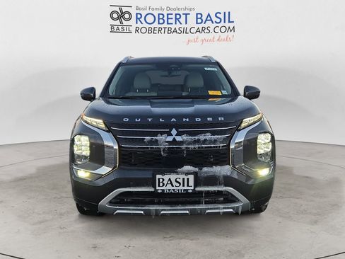 Used 2024 Mitsubishi Outlander SEL image 8