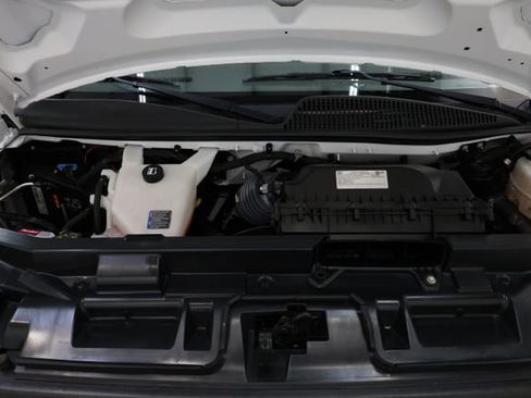 Used 2022 Chevrolet Express 3500 w/ Driver Convenience Package image 55