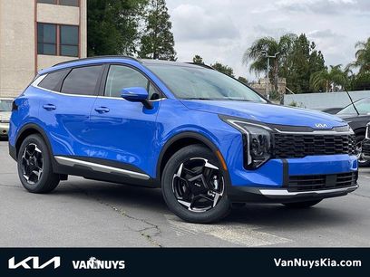 New 2026 Kia Sportage EX