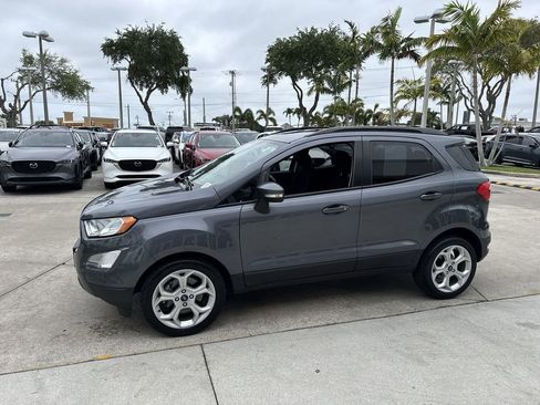 Used 2021 Ford EcoSport SE w/ SE Convenience Package image 11