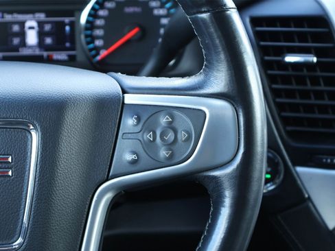 Used 2019 GMC Yukon XL SLT image 23