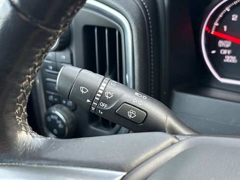 Used 2019 Chevrolet Silverado 1500 LT w/ All-Star Edition image 37