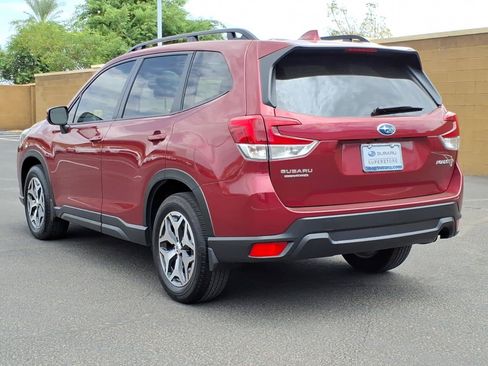 Certified 2023 Subaru Forester Premium AWD/4WD image 5