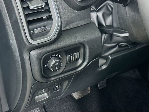New 2026 RAM 1500 Big Horn AWD/4WD image 15