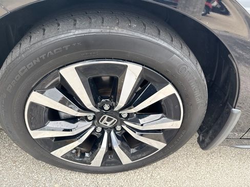 Used 2023 Honda Civic EX-L image 8