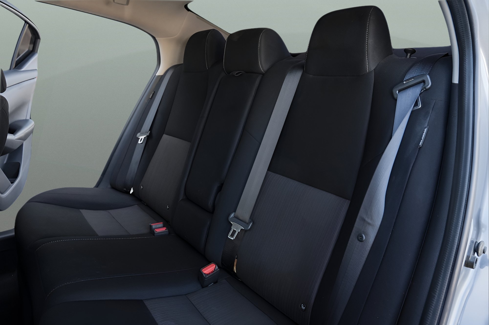 Used 2021 Nissan Sentra SV FWD image 9
