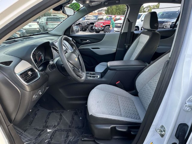Certified 2024 Chevrolet Equinox LS w/ Driver Confidence II Package AWD/4WD image 19