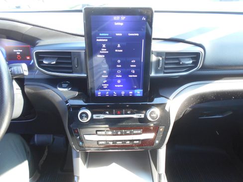 Used 2022 Ford Explorer ST w/ Equipment Group 401A image 12