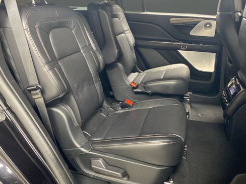 Used 2021 Lincoln Aviator Grand Touring w/ Equipment Group 302A AWD/4WD image 25