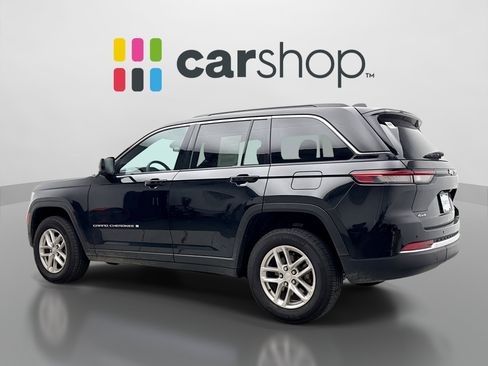 Used 2025 Jeep Grand Cherokee Laredo X w/ Luxury Tech Group I AWD/4WD image 3
