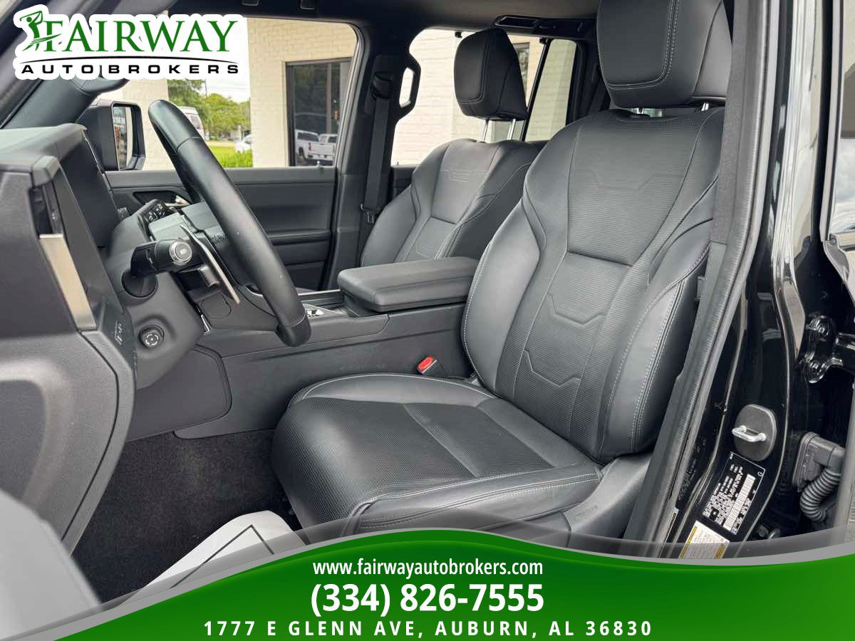 Used 2024 Lexus GX 550 w/ Accessory Package (Z1) AWD/4WD image 10