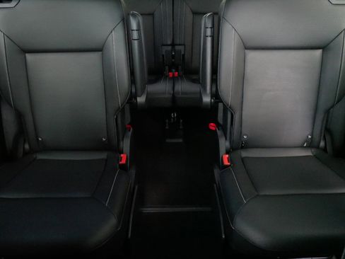 Certified 2021 Volkswagen Atlas SEL AWD/4WD image 13