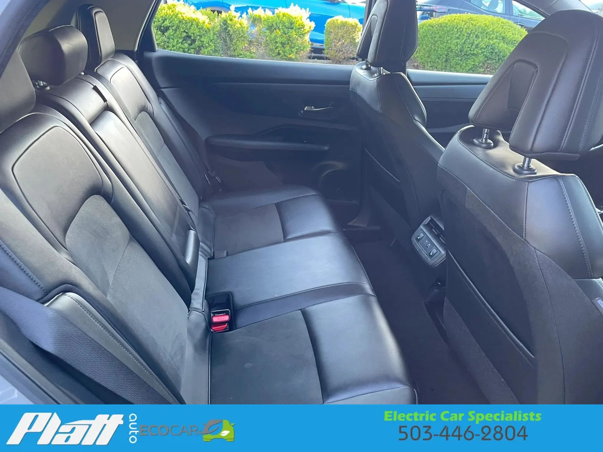 Used 2024 Nissan Ariya AWD image 43