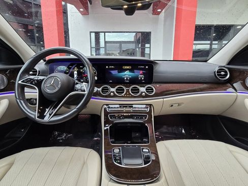 Used 2021 Mercedes-Benz E 350 4MATIC Sedan image 18