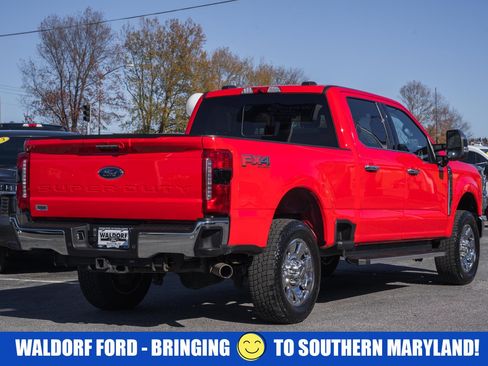 Used 2023 Ford F250 Lariat w/ Tow Technology Package image 4