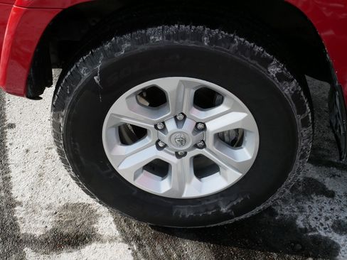 Certified 2024 Toyota 4Runner SR5 image 15