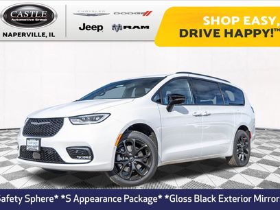 New 2026 Chrysler Pacifica Limited