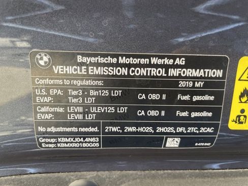 Used 2019 BMW X5 xDrive50i w/ Parking Assistance Package image 27