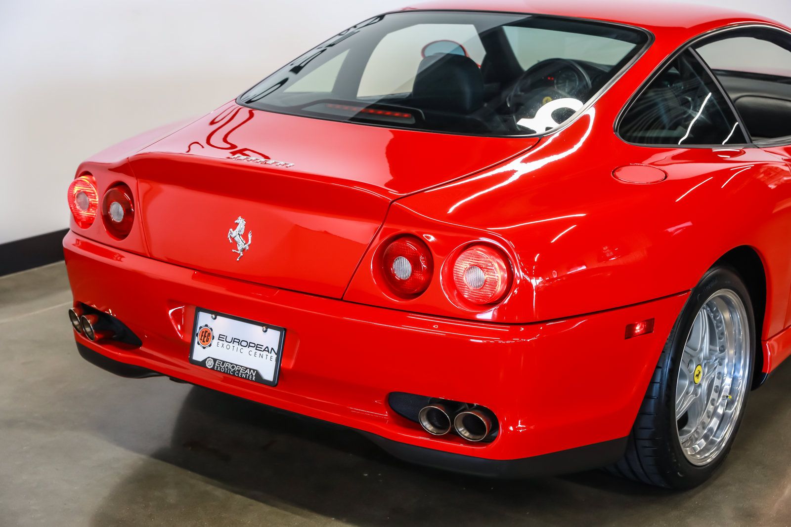 Used 2000 Ferrari 550 Maranello Coupe RWD image 19