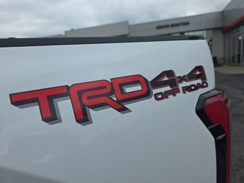 New 2026 Toyota Tundra Limited image 7