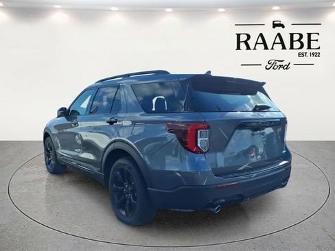 Used 2023 Ford Explorer ST-Line image 15
