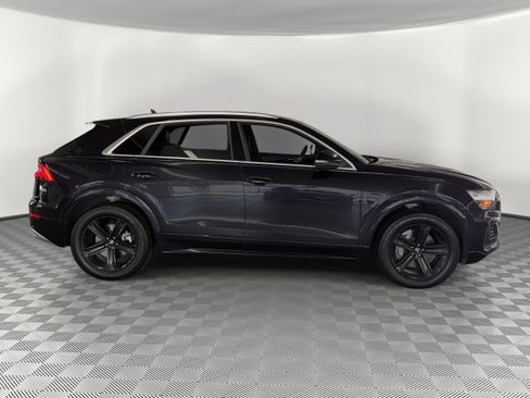 Used 2019 Audi Q8 Premium w/ Convenience Package AWD/4WD image 8