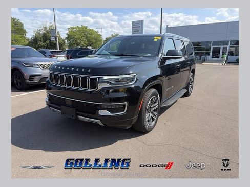 Certified 2024 Jeep Wagoneer L Series II w/ Flexible Seating Group AWD/4WD image 1