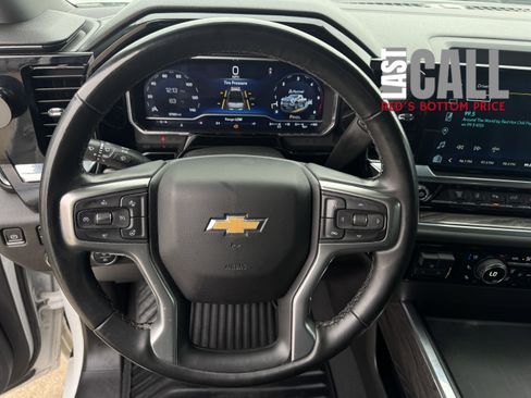 Used 2024 Chevrolet Silverado 2500 LTZ w/ LTZ Plus Package image 20