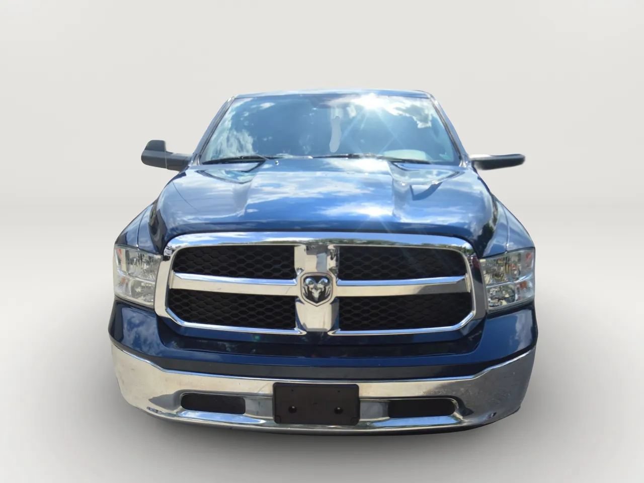 Used 2020 RAM 1500 Classic SLT w/ Luxury Group RWD image 10