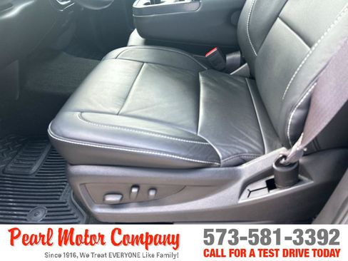 Used 2015 GMC Sierra 1500 SLE w/ SLE Value Package AWD/4WD image 10