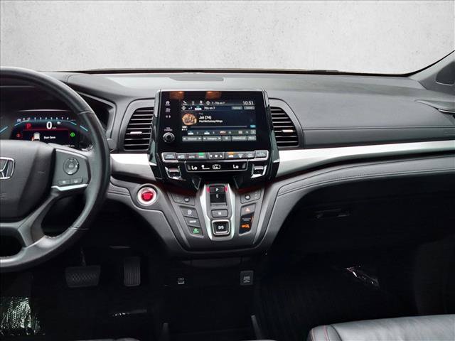 Used 2023 Honda Odyssey Sport image 17