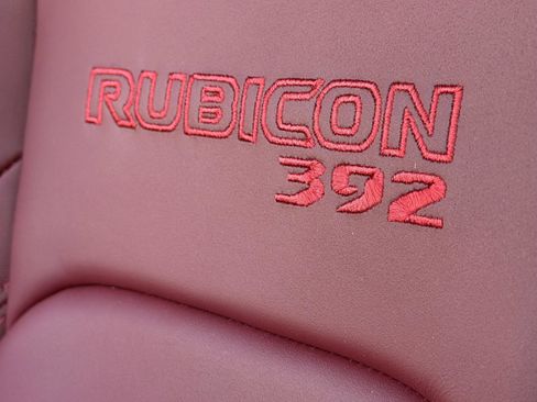 Used 2024 Jeep Wrangler Unlimited Rubicon 392 image 31