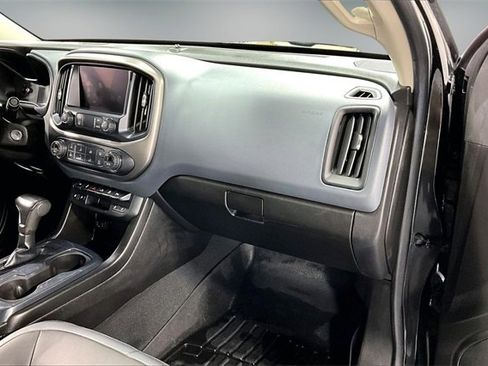 Used 2019 Chevrolet Colorado Z71 image 24