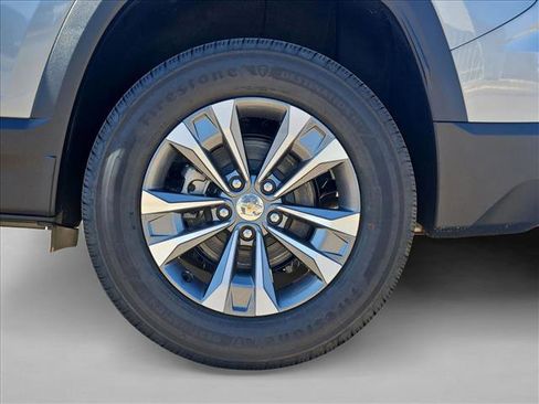 New 2026 Chevrolet Equinox LT image 10