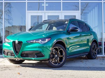 New 2025 Alfa Romeo Stelvio Sprint