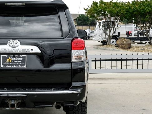 Used 2011 Toyota 4Runner SR5 RWD image 51