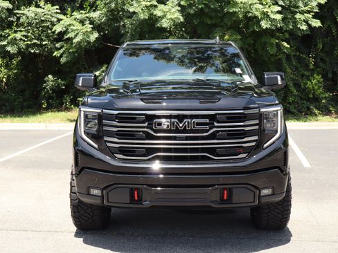 Used 2026 GMC Sierra 1500 AT4 w/ AT4 Premium Package AWD/4WD image 17