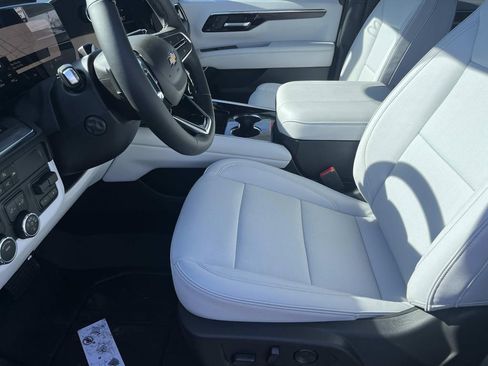 New 2026 Chevrolet Tahoe Premier image 9