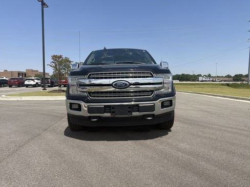 Used 2019 Ford F150 Lariat w/ Equipment Group 502A Luxury AWD/4WD image 8