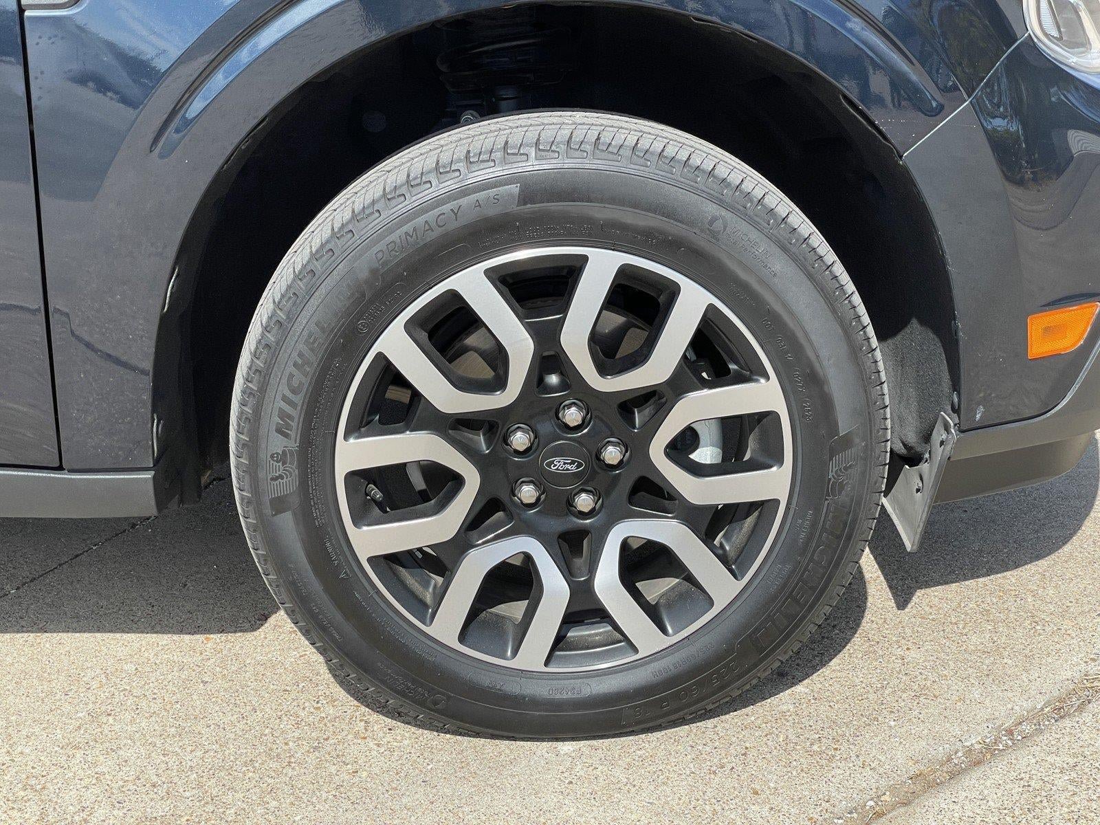 Used 2023 Ford Maverick Lariat w/ Lariat Luxury Package FWD image 53