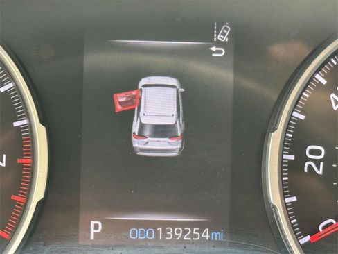 Used 2019 Toyota RAV4 XLE image 17