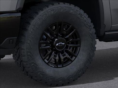 New 2026 Chevrolet Silverado 2500 ZR2 image 9