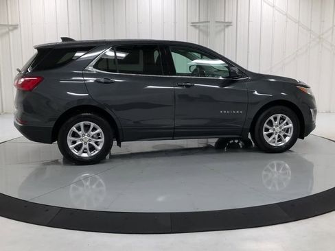 Used 2020 Chevrolet Equinox LT FWD image 9