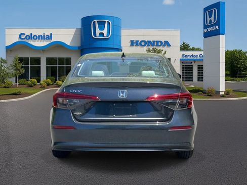 Used 2023 Honda Civic LX image 5