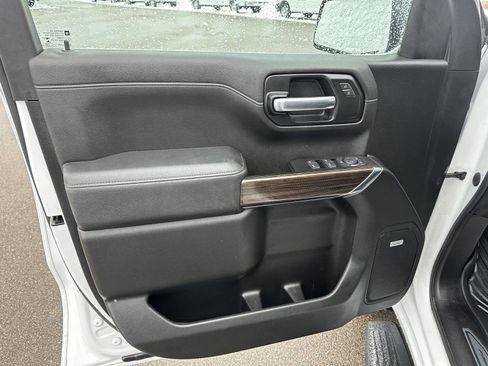 Used 2020 Chevrolet Silverado 1500 LT Trail Boss image 22