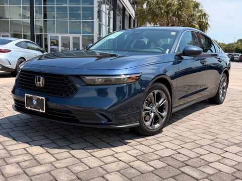 Used 2023 Honda Accord EX image 1