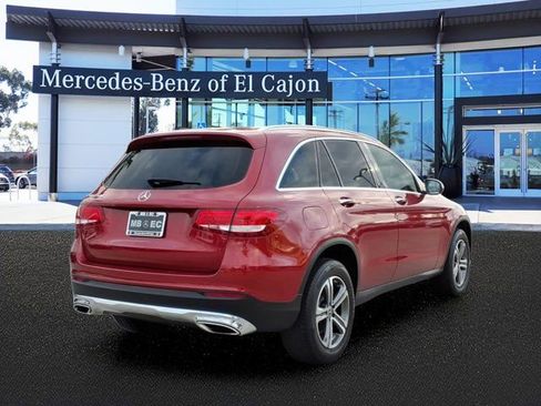 Used 2019 Mercedes-Benz GLC 300 image 3