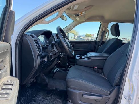 Used 2020 RAM 3500 Tradesman image 17