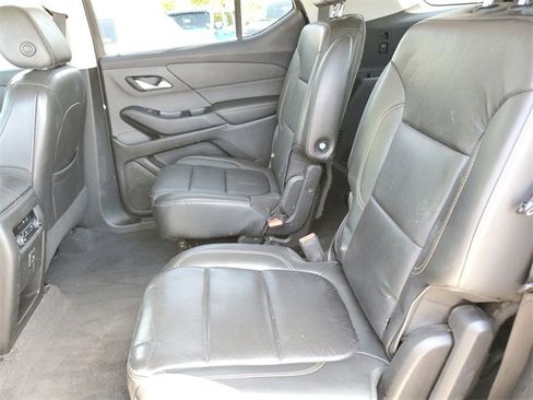 Used 2019 Chevrolet Traverse LT image 30